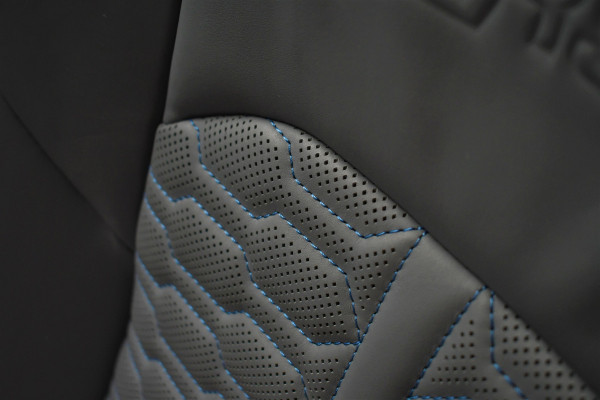 Audi RS6 Avant 4.0 TFSI quattro Dyn+ B&O-high Carbon Pano Ceramic HUD Alc-hemel Softclose Stoelvent Audi RS6 Avant 4.0 TFSI quattro Dyn+ B&O-high Carbon Pano Ceramic HUD Alc-hemel Softclose Stoelvent