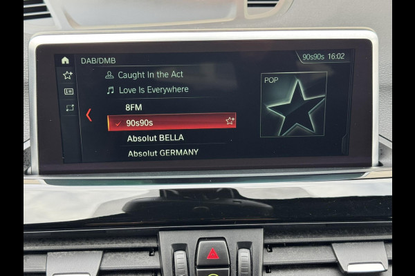 BMW X1 SDrive18i High Executive Automaat Cruise control Climate control Stoelverwarming Navigatie Full LED Head-up display Camera BMW X1 SDrive18i High Executive Automaat Cruise control Climate control Stoelverwarming Navigatie Full LED Head-up display Camera