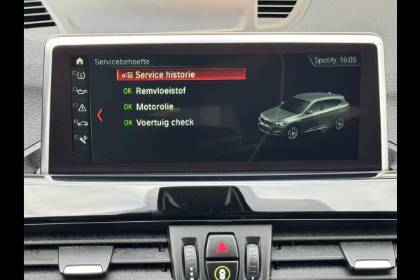 BMW X1 SDrive18i High Executive Automaat Cruise control Climate control Stoelverwarming Navigatie Full LED Head-up display Camera BMW X1 SDrive18i High Executive Automaat Cruise control Climate control Stoelverwarming Navigatie Full LED Head-up display Camera