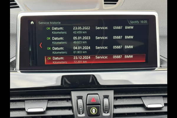 BMW X1 SDrive18i High Executive Automaat Cruise control Climate control Stoelverwarming Navigatie Full LED Head-up display Camera BMW X1 SDrive18i High Executive Automaat Cruise control Climate control Stoelverwarming Navigatie Full LED Head-up display Camera