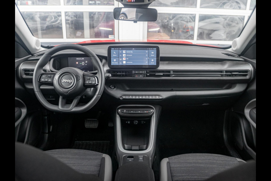 Jeep Avenger 54kWh | Uit voorraad leverbaar | 17% Bijtelling | 18" LM Velgen| Rijklaar Jeep Avenger 54kWh | Uit voorraad leverbaar | 17% Bijtelling | 18" LM Velgen| Rijklaar