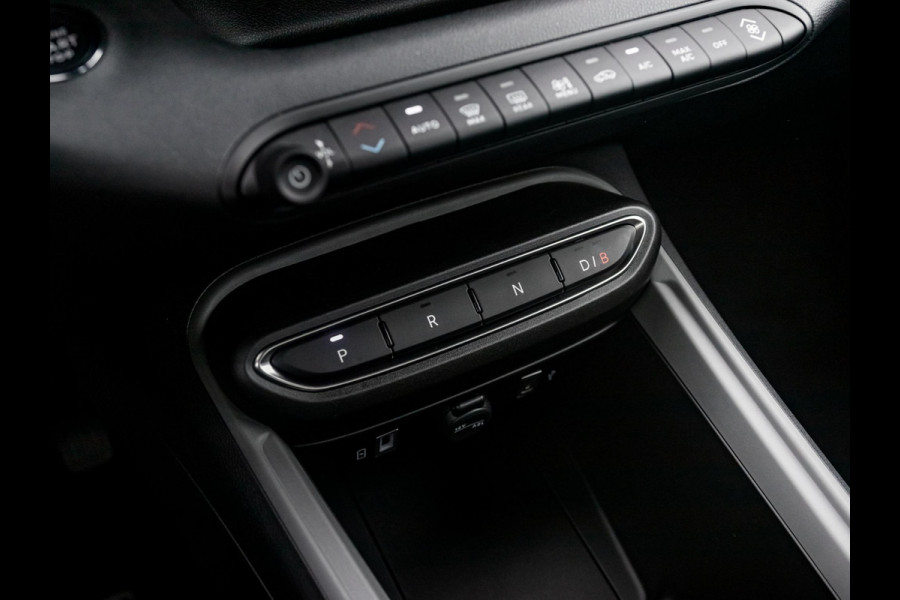 Jeep Avenger 54kWh | Uit voorraad leverbaar | 17% Bijtelling | 18" LM Velgen| Rijklaar Jeep Avenger 54kWh | Uit voorraad leverbaar | 17% Bijtelling | 18" LM Velgen| Rijklaar