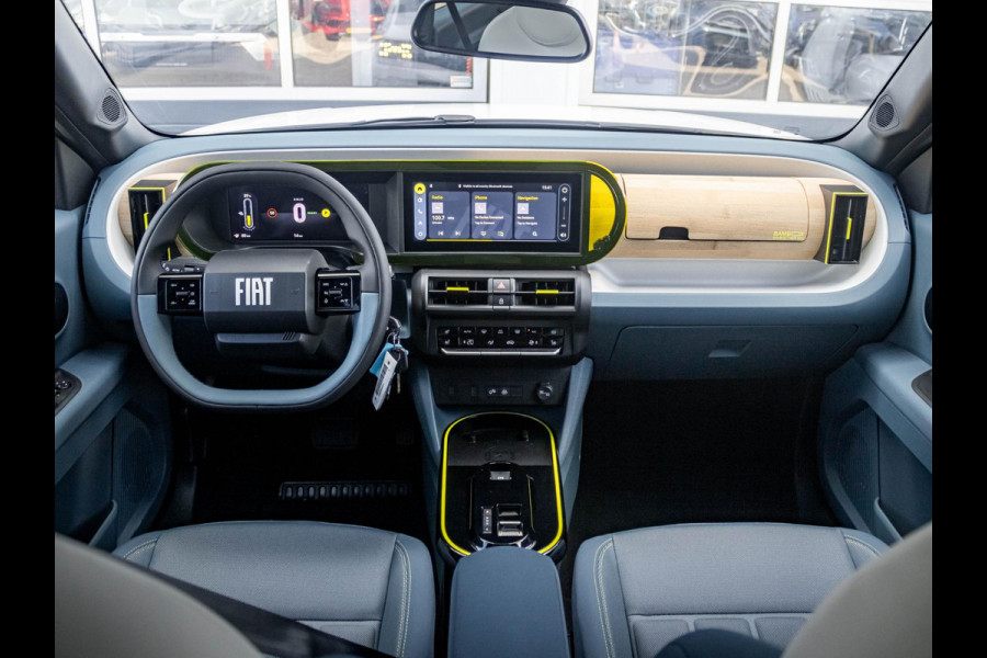 Fiat Grande Panda La Prima 11 kW 44 kWh | Uit voorraad leverbaar | Clima | Cruise | Camera | Apple Carplay | 17" | Navi | Winter Pack Fiat Grande Panda La Prima 11 kW 44 kWh | Uit voorraad leverbaar | Clima | Cruise | Camera | Apple Carplay | 17" | Navi | Winter Pack