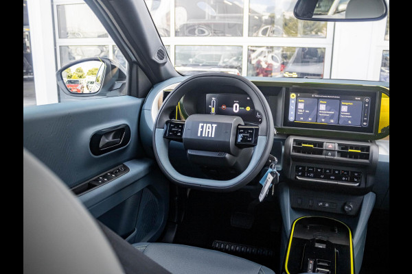 Fiat Grande Panda La Prima 11 kW 44 kWh | Uit voorraad leverbaar | Clima | Cruise | Camera | Apple Carplay | 17" | Navi | Winter Pack Fiat Grande Panda La Prima 11 kW 44 kWh | Uit voorraad leverbaar | Clima | Cruise | Camera | Apple Carplay | 17" | Navi | Winter Pack