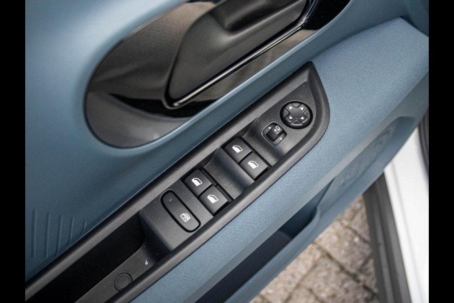 Fiat Grande Panda La Prima 11 kW 44 kWh | Uit voorraad leverbaar | Clima | Cruise | Camera | Apple Carplay | 17" | Navi | Winter Pack Fiat Grande Panda La Prima 11 kW 44 kWh | Uit voorraad leverbaar | Clima | Cruise | Camera | Apple Carplay | 17" | Navi | Winter Pack