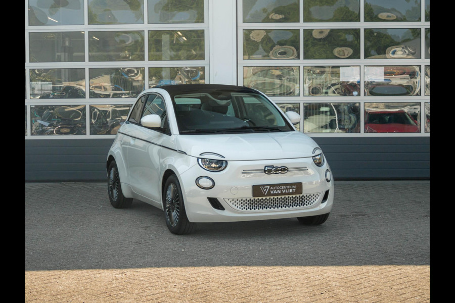 Fiat 500E 42 kWh Cabrio | Uit voorraad leverbaar | 17% Bijtelling | Pack Style