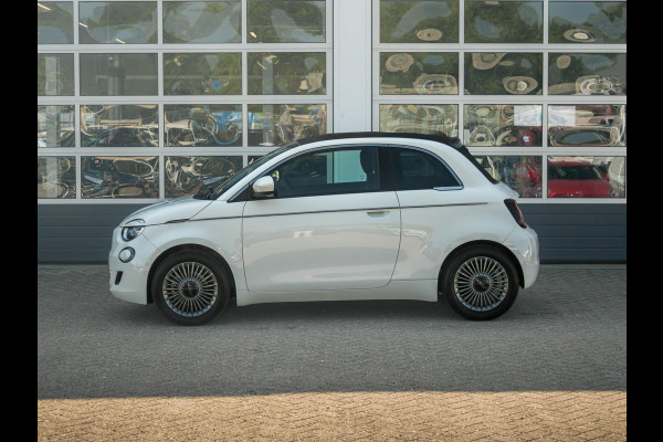 Fiat 500E 42 kWh Cabrio | Uit voorraad leverbaar | 17% Bijtelling | Pack Style