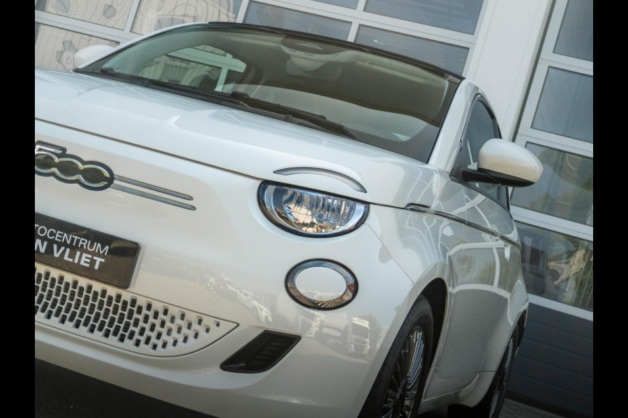 Fiat 500E 42 kWh Cabrio | Uit voorraad leverbaar | 17% Bijtelling | Pack Style