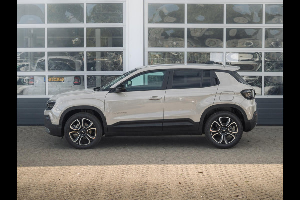 Jeep Avenger 1.2 e-Hybrid Summit | Winter Pack | Infotaiment & Convenience Pack