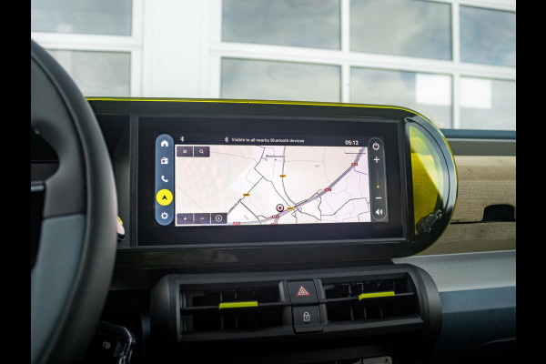 Fiat Grande Panda La Prima 7.4 kW 44 kWh | Uit voorraad leverbaar | Clima | Cruise | Camera | Apple Carplay | 17" | Navi | Winter Pack