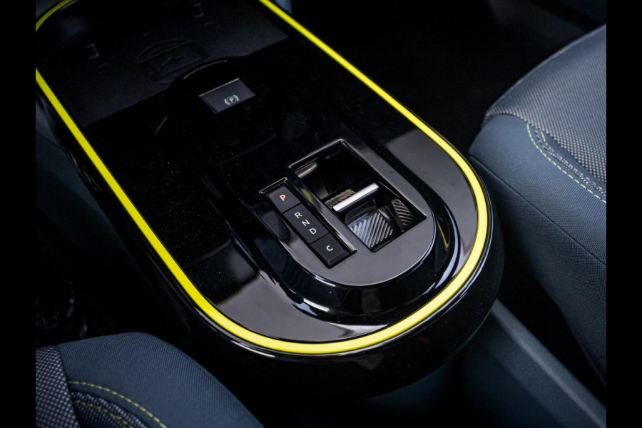 Fiat Grande Panda La Prima 7.4 kW 44 kWh | Uit voorraad leverbaar | Clima | Cruise | Camera | Apple Carplay | 17" | Navi | Winter Pack