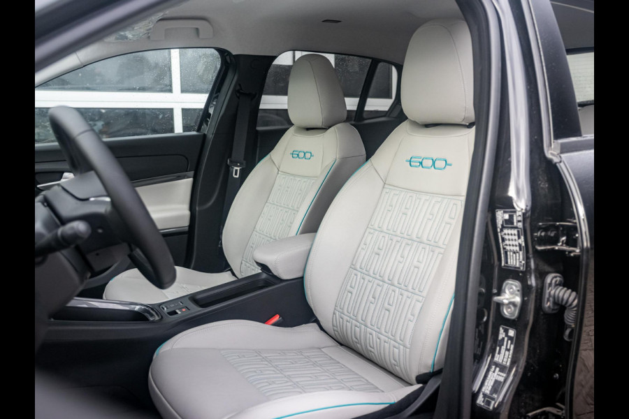 Fiat 600E La Prima 54 kWh | Carplay | Elek. Stoel | Stoelverwarming | Keyless | LED | Clima Fiat 600E La Prima 54 kWh | Carplay | Elek. Stoel | Stoelverwarming | Keyless | LED | Clima