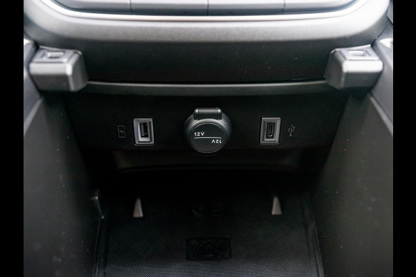 Fiat 600E La Prima 54 kWh | Carplay | Elek. Stoel | Stoelverwarming | Keyless | LED | Clima Fiat 600E La Prima 54 kWh | Carplay | Elek. Stoel | Stoelverwarming | Keyless | LED | Clima