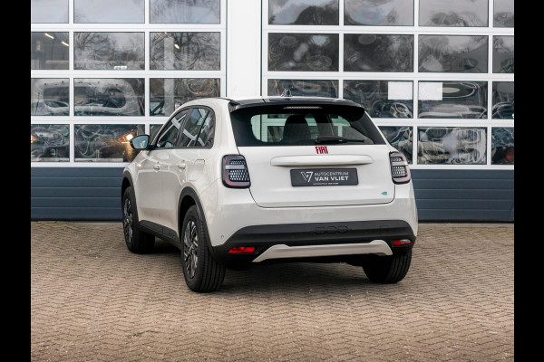 Fiat 600E RED 54 kWh | Uit voorraad leverbaar | 17% Bijtelling | Mega scherpe Prijs | Gratis Wallbox Fiat 600E RED 54 kWh | Uit voorraad leverbaar | 17% Bijtelling | Mega scherpe Prijs | Gratis Wallbox