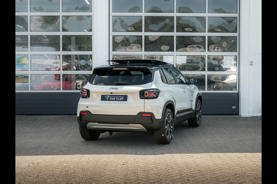 Jeep Avenger Summit 54 kWh | Uit voorraad leverbaar | 17%  Bijtelling | Schuif/Kanteldak | Leder&Winter Pack | Warmtepomp | Info&Convenience Pack | Full Operational Lease € 599,- Jeep Avenger Summit 54 kWh | Uit voorraad leverbaar | 17%  Bijtelling | Schuif/Kanteldak | Leder&Winter Pack | Warmtepomp | Info&Convenience Pack | Full Operational Lease € 599,-