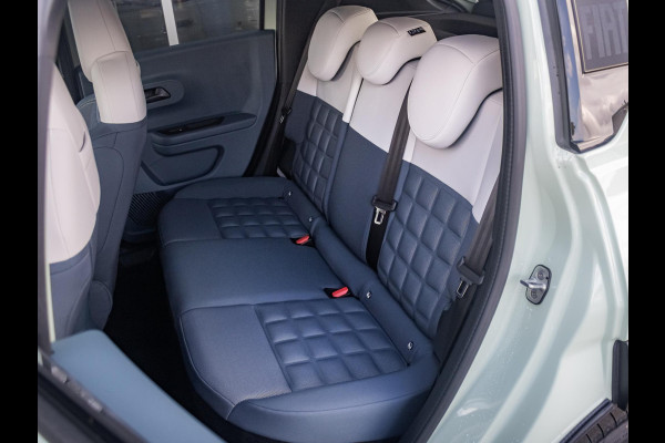 Fiat Grande Panda La Prima 7.4 kW 44 kWh | Uit voorraad leverbaar | Clima | Cruise | Camera | Apple Carplay | 17" | Navi | Winter Pack