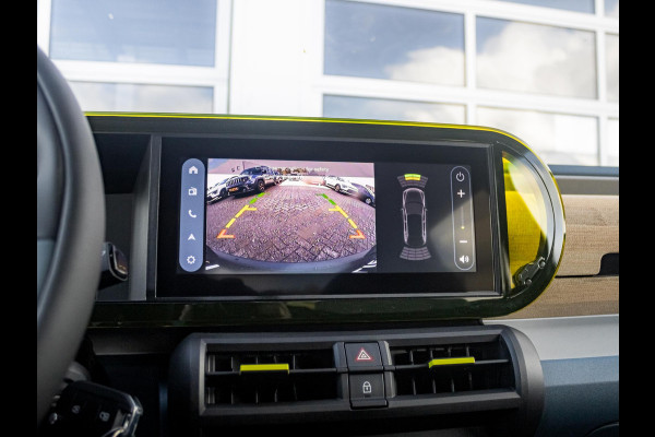 Fiat Grande Panda La Prima 7.4 kW 44 kWh | Uit voorraad leverbaar | Clima | Cruise | Camera | Apple Carplay | 17" | Navi | Winter Pack