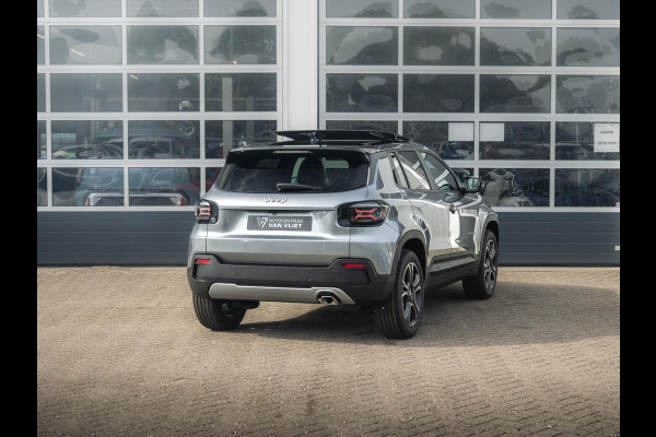 Jeep Avenger 1.2 e-Hybrid Summit | Winter Pack | Schuif/Kanteldak | Infotaiment&Convenience Pack | Bicolore Jeep Avenger 1.2 e-Hybrid Summit | Winter Pack | Schuif/Kanteldak | Infotaiment&Convenience Pack | Bicolore