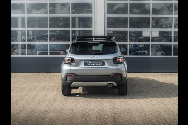 Jeep Avenger 1.2 e-Hybrid Summit | Winter Pack | Schuif/Kanteldak | Infotaiment&Convenience Pack | Bicolore Jeep Avenger 1.2 e-Hybrid Summit | Winter Pack | Schuif/Kanteldak | Infotaiment&Convenience Pack | Bicolore