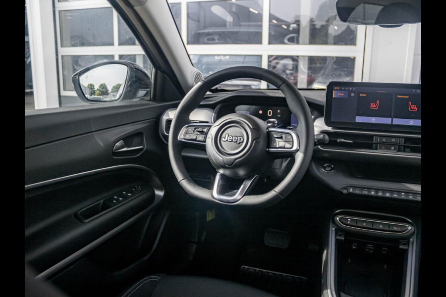 Jeep Avenger 1.2 e-Hybrid Summit | Winter Pack | Schuif/Kanteldak | Infotaiment&Convenience Pack | Bicolore Jeep Avenger 1.2 e-Hybrid Summit | Winter Pack | Schuif/Kanteldak | Infotaiment&Convenience Pack | Bicolore