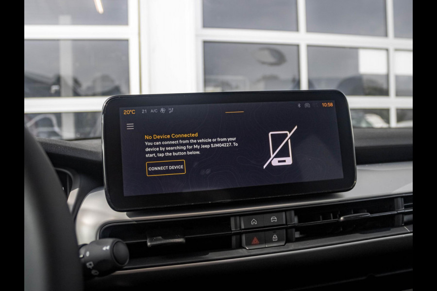 Jeep Avenger 1.2 e-Hybrid Summit | Winter Pack | Schuif/Kanteldak | Infotaiment&Convenience Pack | Bicolore Jeep Avenger 1.2 e-Hybrid Summit | Winter Pack | Schuif/Kanteldak | Infotaiment&Convenience Pack | Bicolore