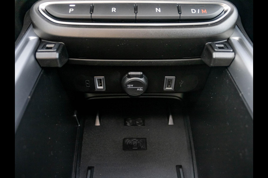 Jeep Avenger 1.2 e-Hybrid Summit | Winter Pack | Schuif/Kanteldak | Infotaiment&Convenience Pack | Bicolore Jeep Avenger 1.2 e-Hybrid Summit | Winter Pack | Schuif/Kanteldak | Infotaiment&Convenience Pack | Bicolore