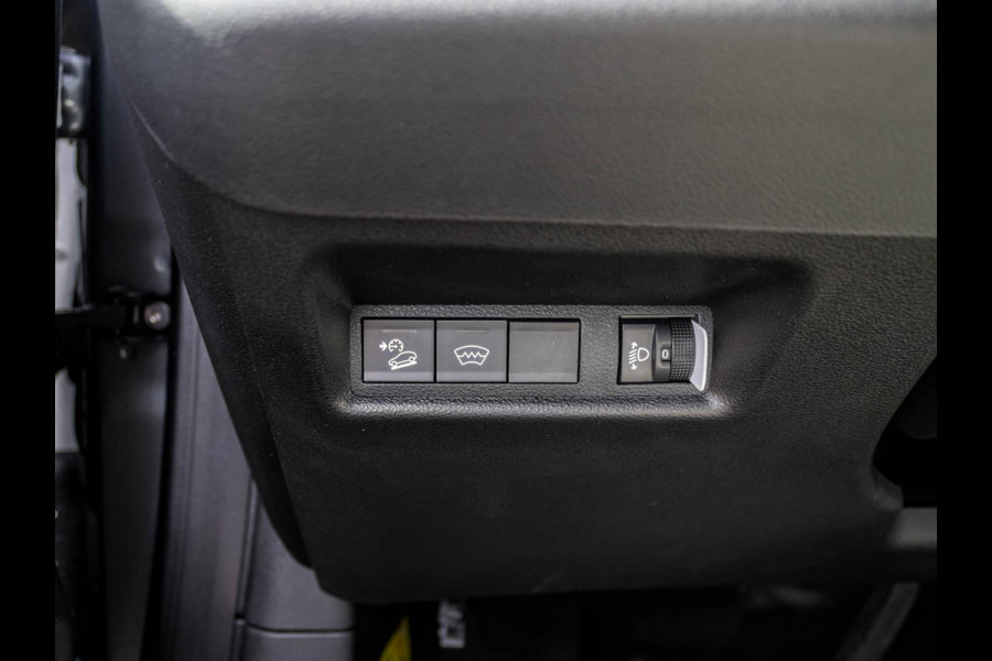 Jeep Avenger 1.2 e-Hybrid Summit | Winter Pack | Schuif/Kanteldak | Infotaiment&Convenience Pack | Bicolore Jeep Avenger 1.2 e-Hybrid Summit | Winter Pack | Schuif/Kanteldak | Infotaiment&Convenience Pack | Bicolore