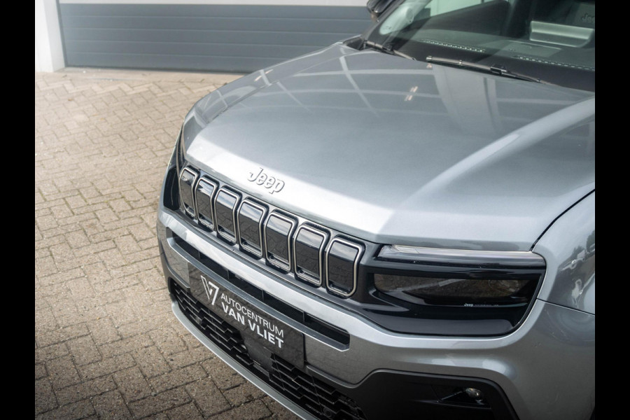 Jeep Avenger 1.2 e-Hybrid Summit | Winter Pack | Schuif/Kanteldak | Infotaiment&Convenience Pack | Bicolore Jeep Avenger 1.2 e-Hybrid Summit | Winter Pack | Schuif/Kanteldak | Infotaiment&Convenience Pack | Bicolore