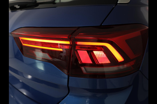 Volkswagen T-Roc 1.0 TSI Life Business 110pk 6bak| Navi| LM-velgen| verwarmd stuur| Parksensors Volkswagen T-Roc 1.0 TSI Life Business 110pk 6bak| Navi| LM-velgen| verwarmd stuur| Parksensors
