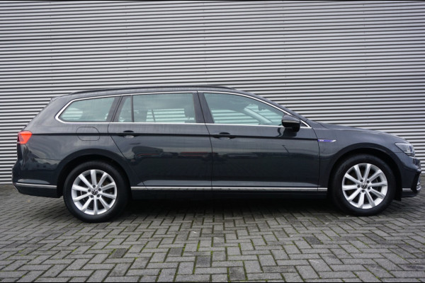 Volkswagen Passat Variant 218PK PHEV GTE ADAPTIVE | NAVI | MASSAGESTOEL | VIRT. COCKPIT!