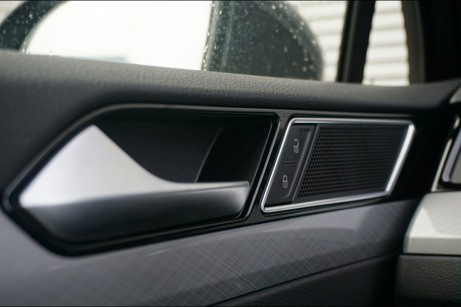 Volkswagen Passat Variant 218PK PHEV GTE ADAPTIVE | NAVI | MASSAGESTOEL | VIRT. COCKPIT!