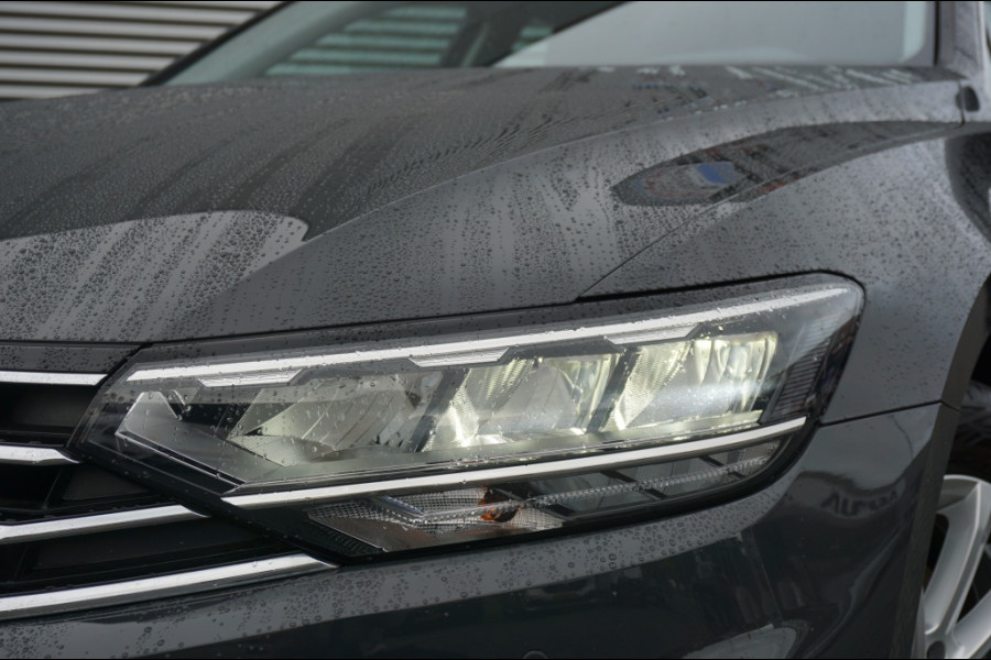 Volkswagen Passat Variant 218PK PHEV GTE ADAPTIVE | NAVI | MASSAGESTOEL | VIRT. COCKPIT!