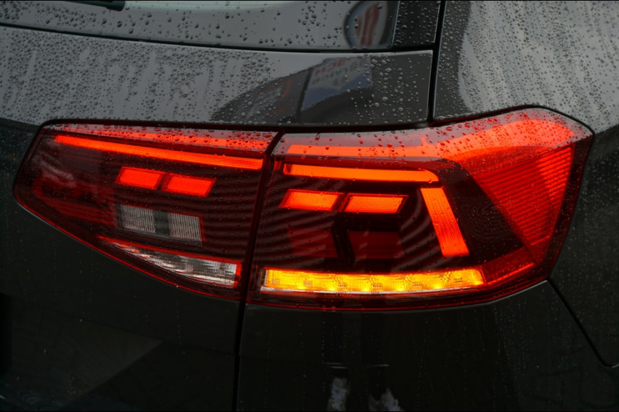 Volkswagen Passat Variant 218PK PHEV GTE ADAPTIVE | NAVI | MASSAGESTOEL | VIRT. COCKPIT!