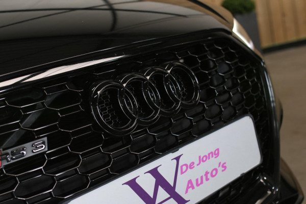 Audi RS3 Limousine 2.5 TFSI Quattro *Pano*RS-Stoelen*B&O*Camera*Keyless* Audi RS3 Limousine 2.5 TFSI Quattro *Pano*RS-Stoelen*B&O*Camera*Keyless*