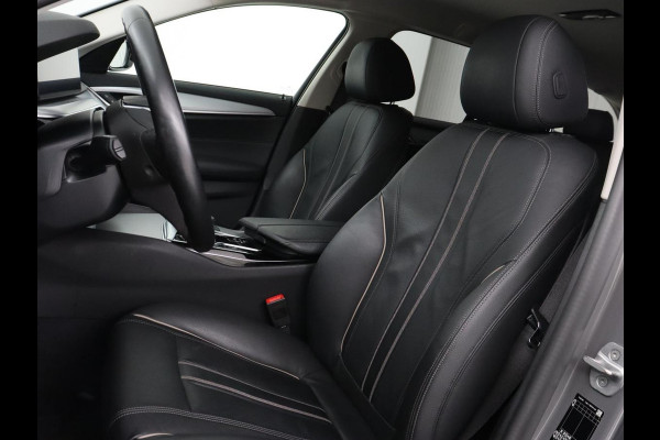 BMW 5 Serie 530e High Executive| Head-Up | Leder | Stoelverwarming | Camera | Carplay | Live Cockpit | Naviagtie | Park Assist | Full LED