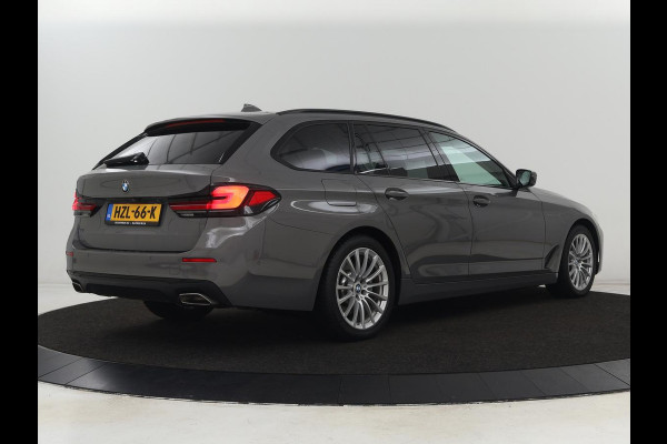 BMW 5 Serie 530e High Executive| Head-Up | Leder | Stoelverwarming | Camera | Carplay | Live Cockpit | Naviagtie | Park Assist | Full LED