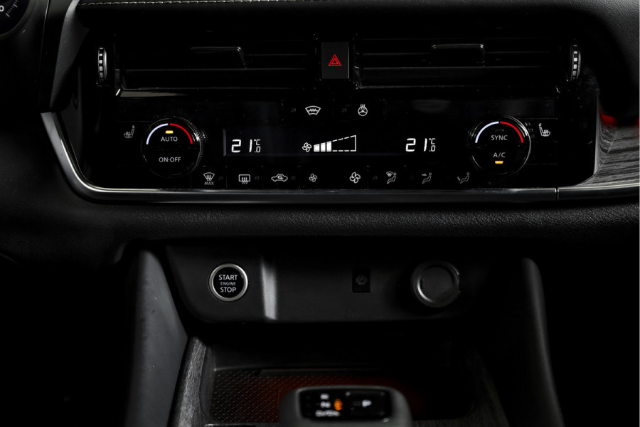 Nissan QASHQAI 1.3 MHEV Xtronic Tekna 158 PK - Automaat | Pano | Winterpakket | Elek. Stoel | Dig. Cockpit | Adapt. Cruise | Head-Up | 360 Camera | NAV + App. Connect | ECC | Elek Klep | LM 19" | 3206