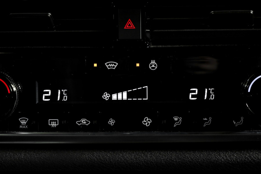 Nissan QASHQAI 1.3 MHEV Xtronic Tekna 158 PK - Automaat | Pano | Winterpakket | Elek. Stoel | Dig. Cockpit | Adapt. Cruise | Head-Up | 360 Camera | NAV + App. Connect | ECC | Elek Klep | LM 19" | 3206