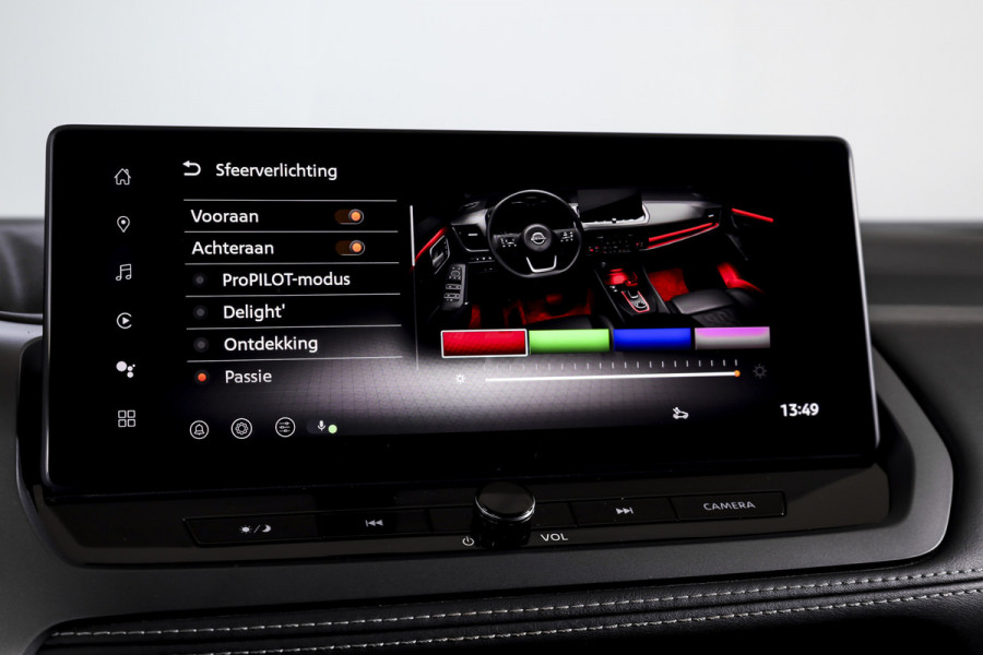 Nissan QASHQAI 1.3 MHEV Xtronic Tekna 158 PK - Automaat | Pano | Winterpakket | Elek. Stoel | Dig. Cockpit | Adapt. Cruise | Head-Up | 360 Camera | NAV + App. Connect | ECC | Elek Klep | LM 19" | 3206