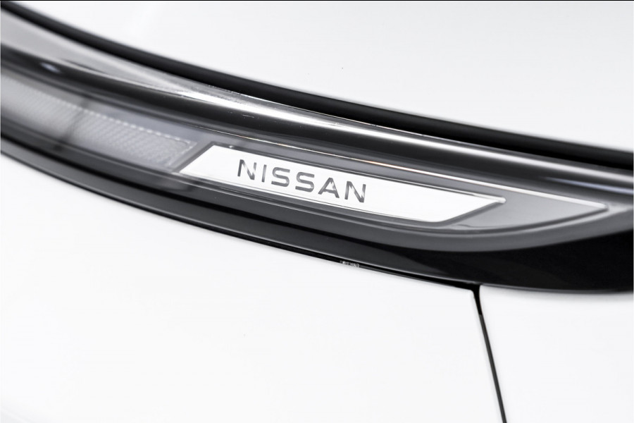 Nissan QASHQAI 1.3 MHEV Xtronic Tekna 158 PK - Automaat | Pano | Winterpakket | Elek. Stoel | Dig. Cockpit | Adapt. Cruise | Head-Up | 360 Camera | NAV + App. Connect | ECC | Elek Klep | LM 19" | 3206