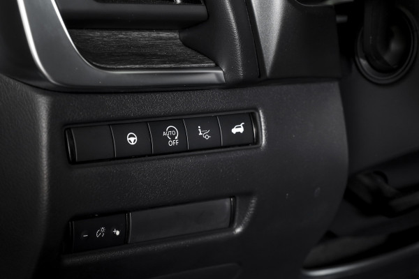 Nissan QASHQAI 1.3 MHEV Xtronic Tekna 158 PK - Automaat | Pano | Winterpakket | Elek. Stoel | Dig. Cockpit | Adapt. Cruise | Head-Up | 360 Camera | NAV + App. Connect | ECC | Elek Klep | LM 19" | 3206