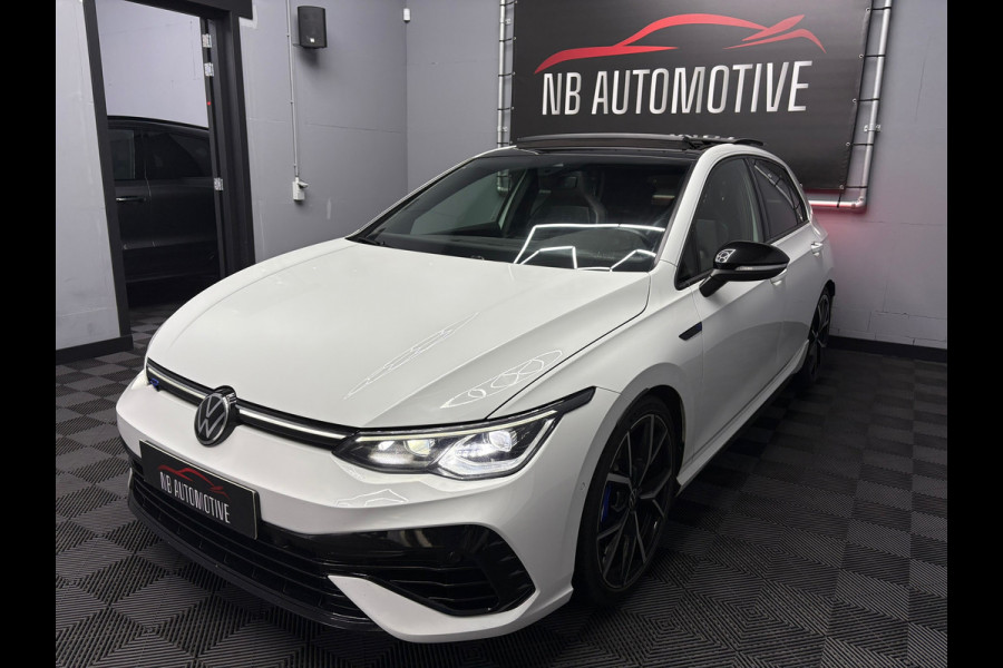 Volkswagen Golf 8 2.0 TSI R 4Motion