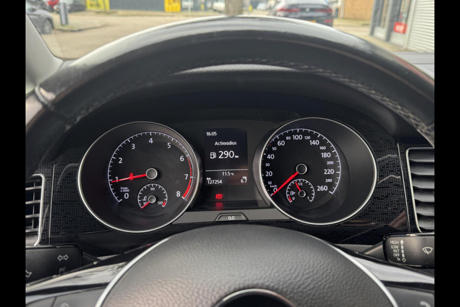 Volkswagen Golf Sportsvan 1.2 TSI Sound BlueMotion Navigatie / Apple CarPlay I Airco I PDC I Sport velgen I Dealer onderhouden Volkswagen Golf Sportsvan 1.2 TSI Sound BlueMotion Navigatie / Apple CarPlay I Airco I PDC I Sport velgen I Dealer onderhouden