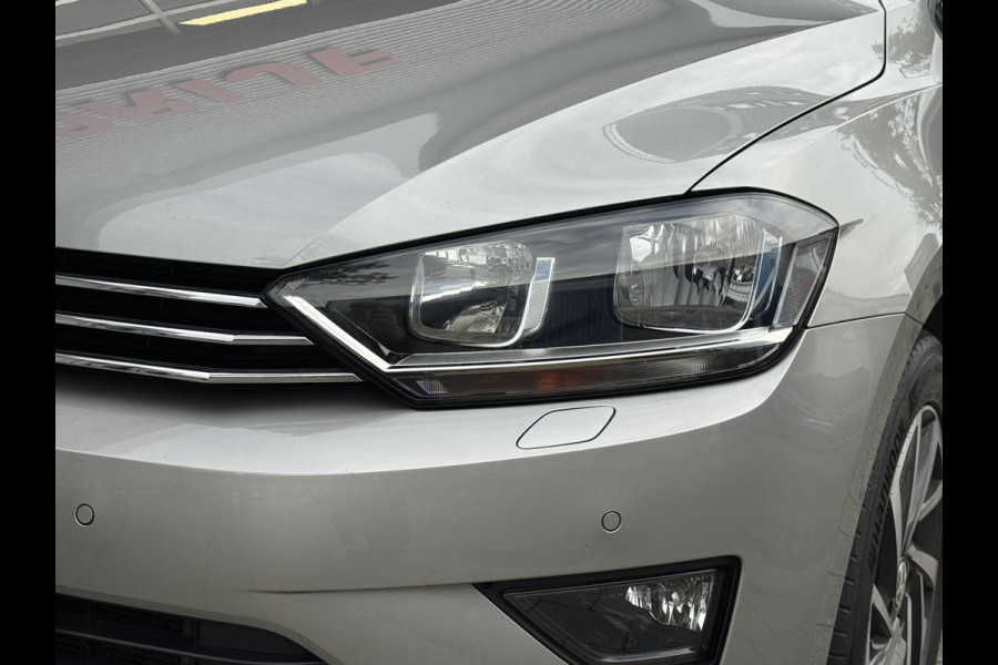 Volkswagen Golf Sportsvan 1.2 TSI Sound BlueMotion Navigatie / Apple CarPlay I Airco I PDC I Sport velgen I Dealer onderhouden Volkswagen Golf Sportsvan 1.2 TSI Sound BlueMotion Navigatie / Apple CarPlay I Airco I PDC I Sport velgen I Dealer onderhouden