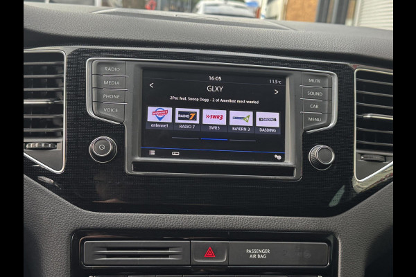 Volkswagen Golf Sportsvan 1.2 TSI Sound BlueMotion Navigatie / Apple CarPlay I Airco I PDC I Sport velgen I Dealer onderhouden Volkswagen Golf Sportsvan 1.2 TSI Sound BlueMotion Navigatie / Apple CarPlay I Airco I PDC I Sport velgen I Dealer onderhouden