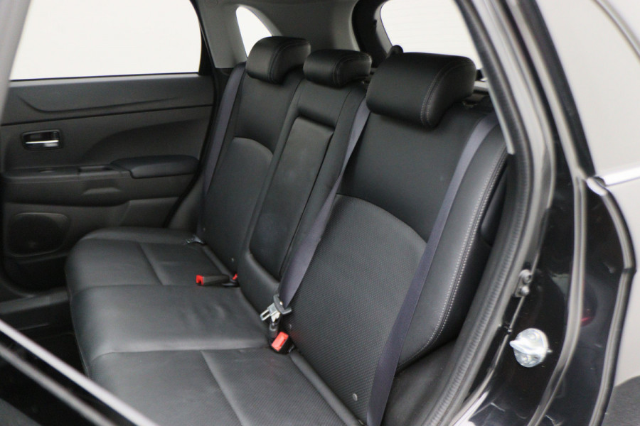 Mitsubishi ASX 1.6 Cleartec Instyle Panoramadak, Leer, Xenon, Trekhaak, Navigatie, Keyless, 18" Mitsubishi ASX 1.6 Cleartec Instyle Panoramadak, Leer, Xenon, Trekhaak, Navigatie, Keyless, 18"
