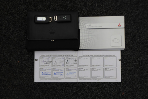 Mitsubishi ASX 1.6 Cleartec Instyle Panoramadak, Leer, Xenon, Trekhaak, Navigatie, Keyless, 18" Mitsubishi ASX 1.6 Cleartec Instyle Panoramadak, Leer, Xenon, Trekhaak, Navigatie, Keyless, 18"