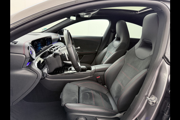 Mercedes-Benz CLA-Klasse CLA 250 e Coupé AMG Line Night | Pano Multibeam Sound Night Mercedes-Benz CLA-Klasse CLA 250 e Coupé AMG Line Night | Pano Multibeam Sound Night