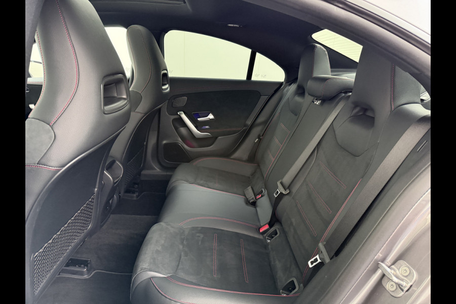 Mercedes-Benz CLA-Klasse CLA 250 e Coupé AMG Line Night | Pano Multibeam Sound Night Mercedes-Benz CLA-Klasse CLA 250 e Coupé AMG Line Night | Pano Multibeam Sound Night