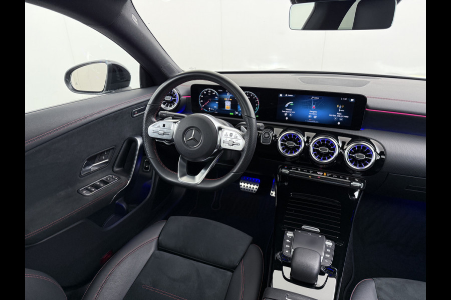 Mercedes-Benz CLA-Klasse CLA 250 e Coupé AMG Line Night | Pano Multibeam Sound Night Mercedes-Benz CLA-Klasse CLA 250 e Coupé AMG Line Night | Pano Multibeam Sound Night